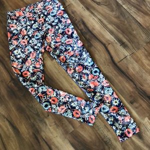 OS NEW LULAROE LEGGINGS